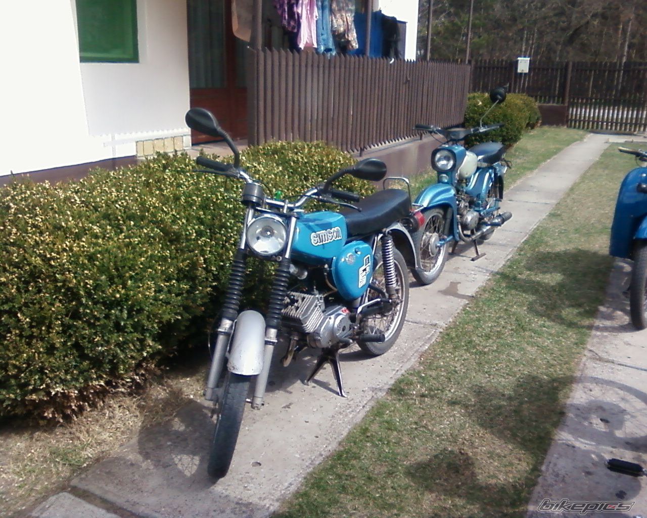 Photo 2379450