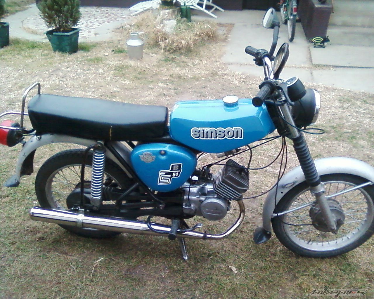 Photo 2379459