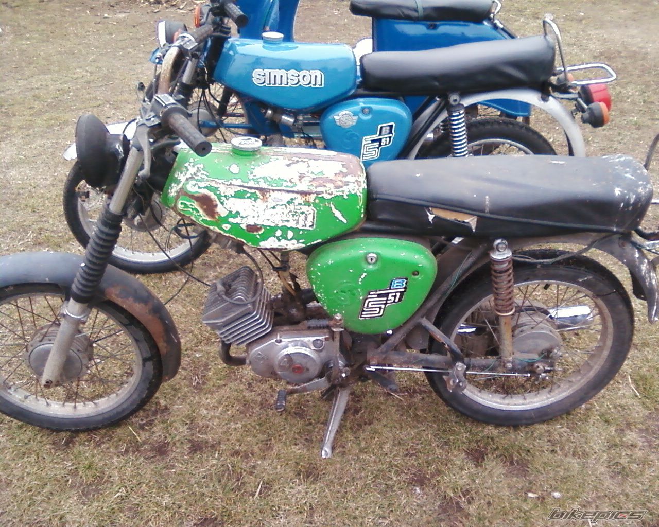 Photo 2379493