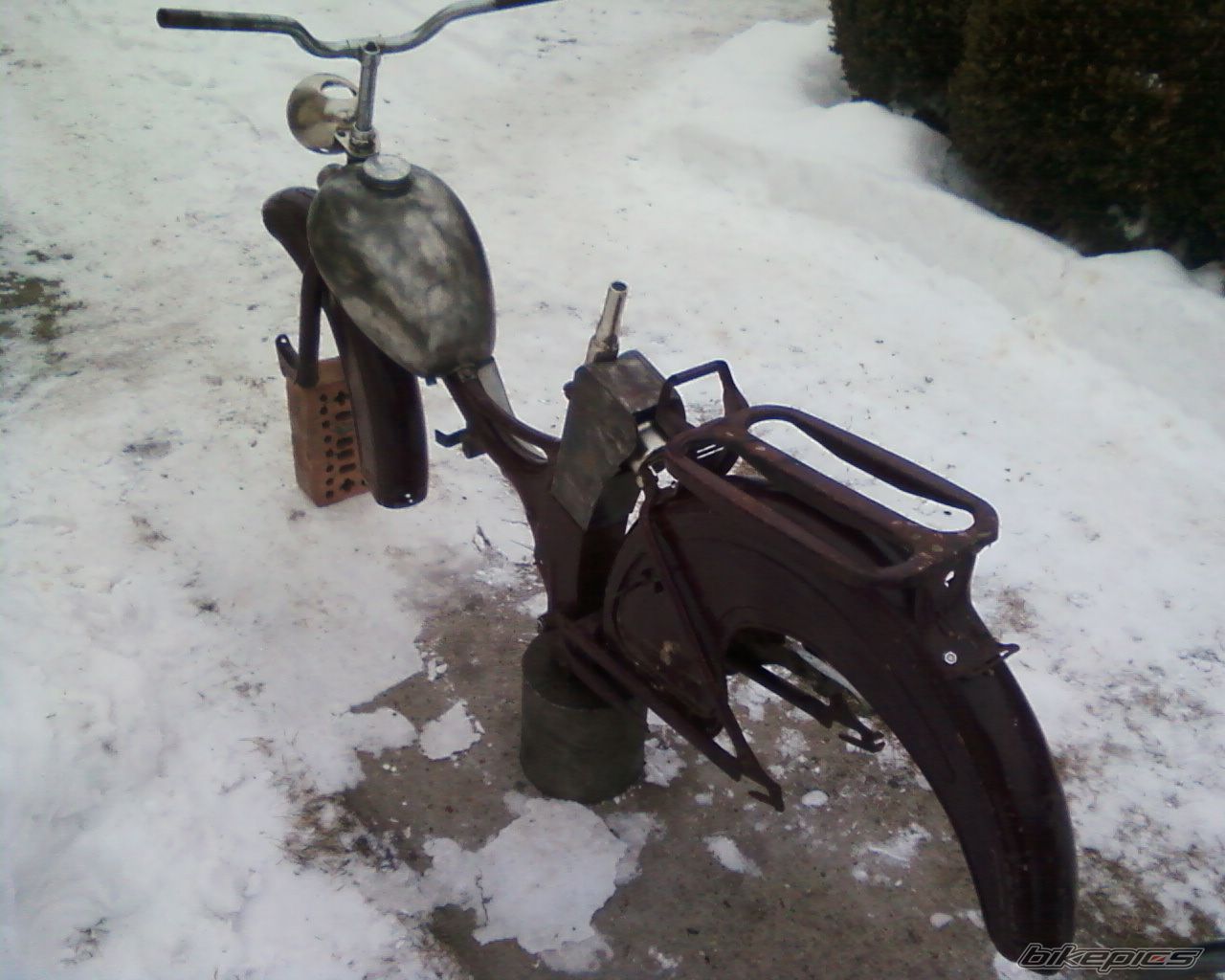 Photo 2379509