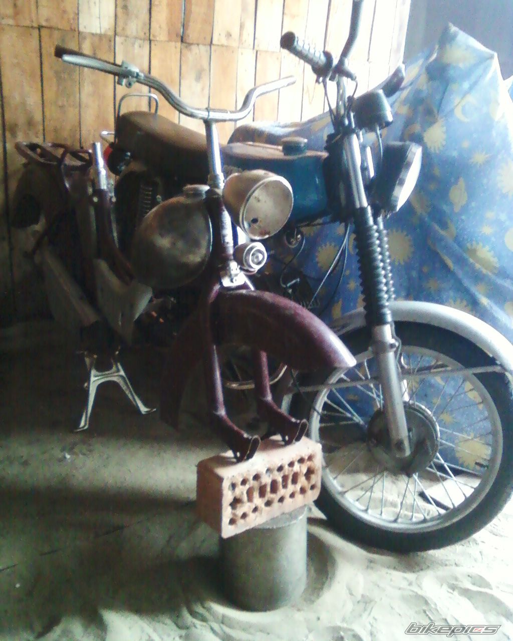 Photo 2379516