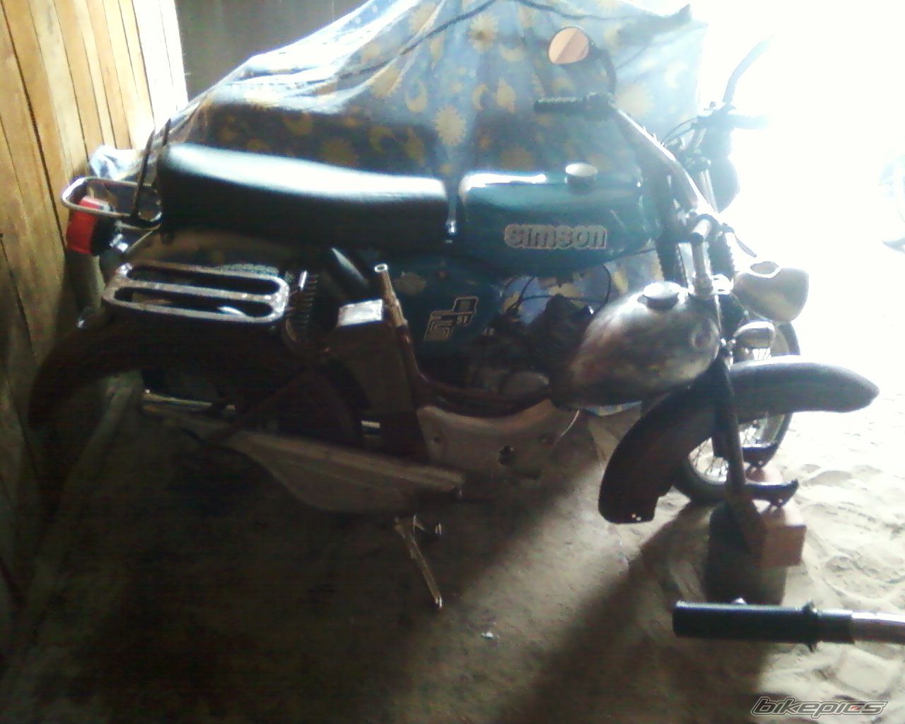 Photo 2379518