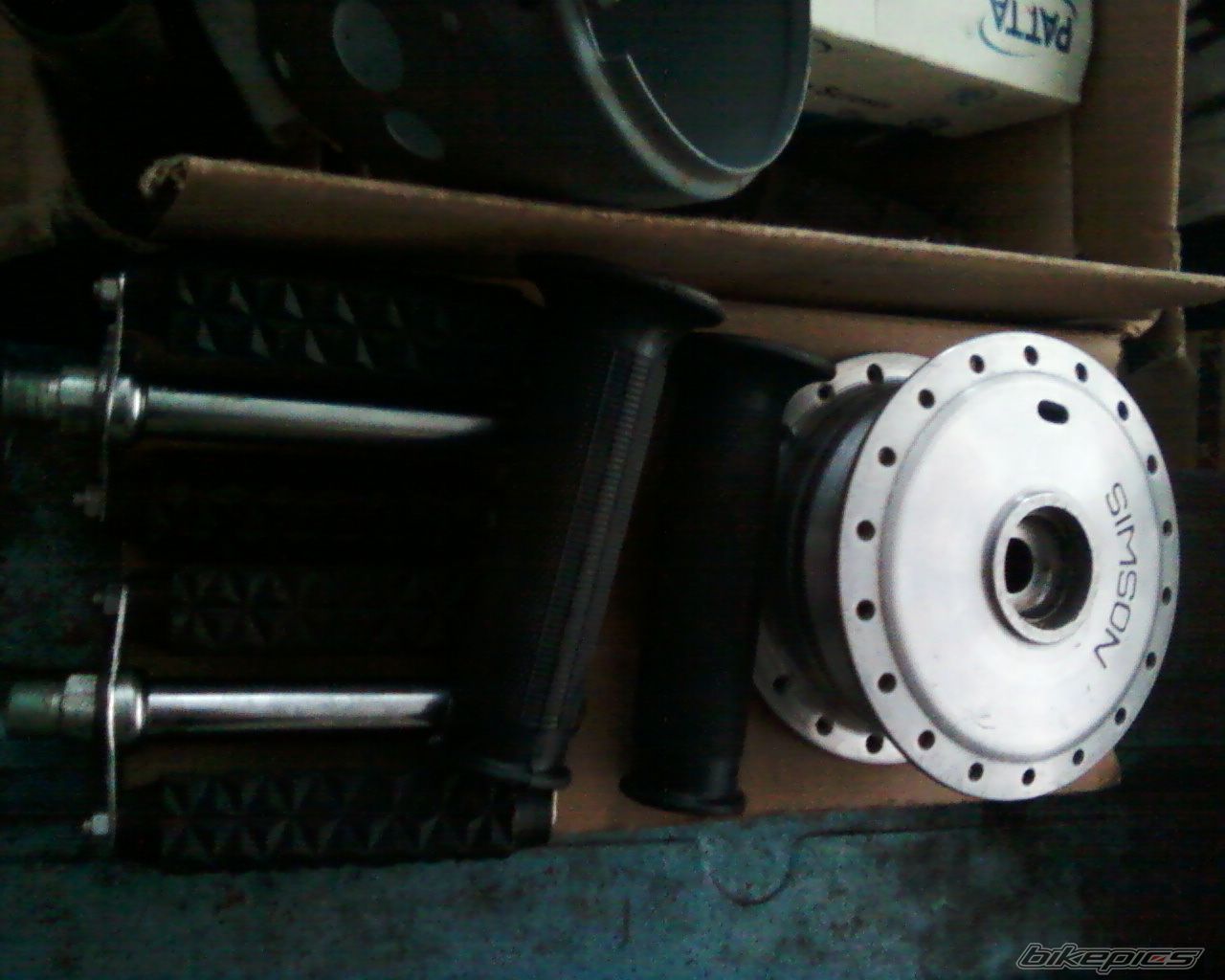 Photo 2379531