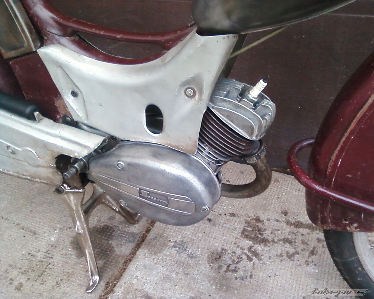 Photo 2379539