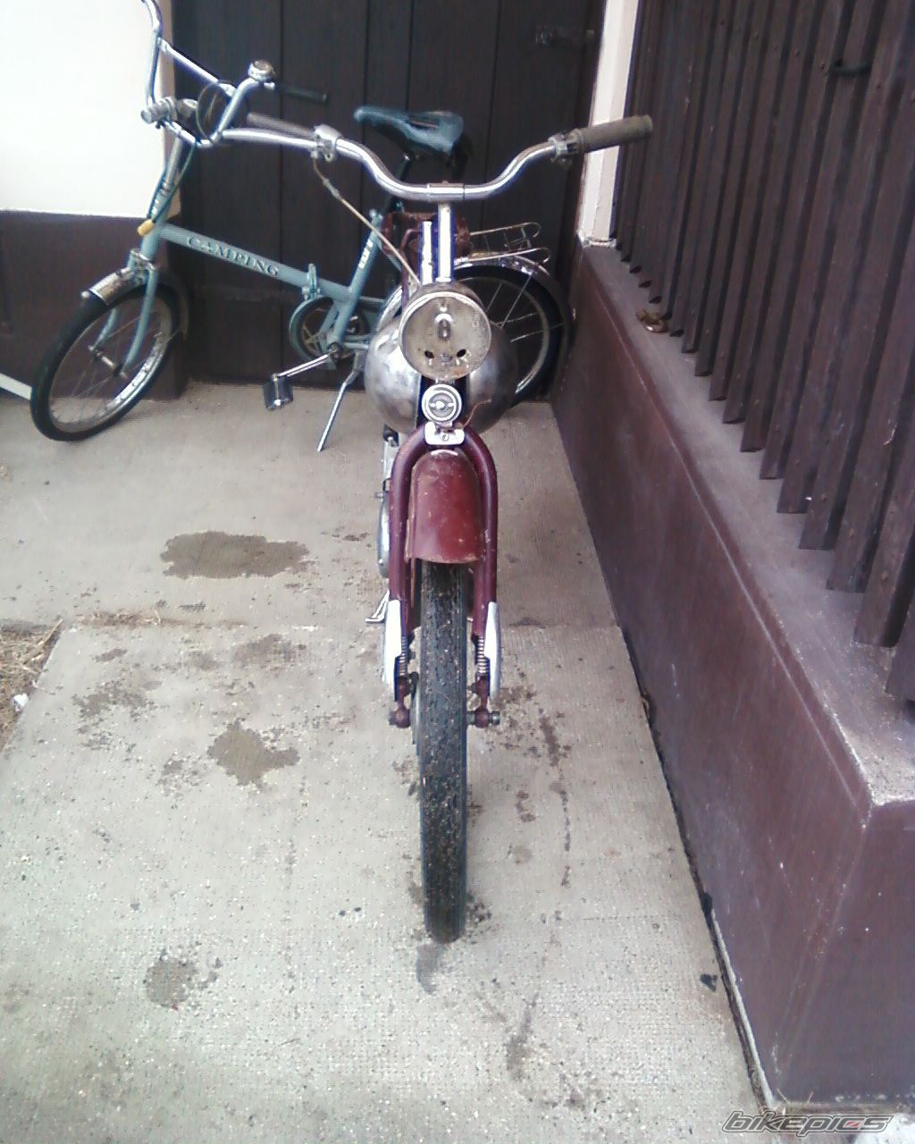 Photo 2379542