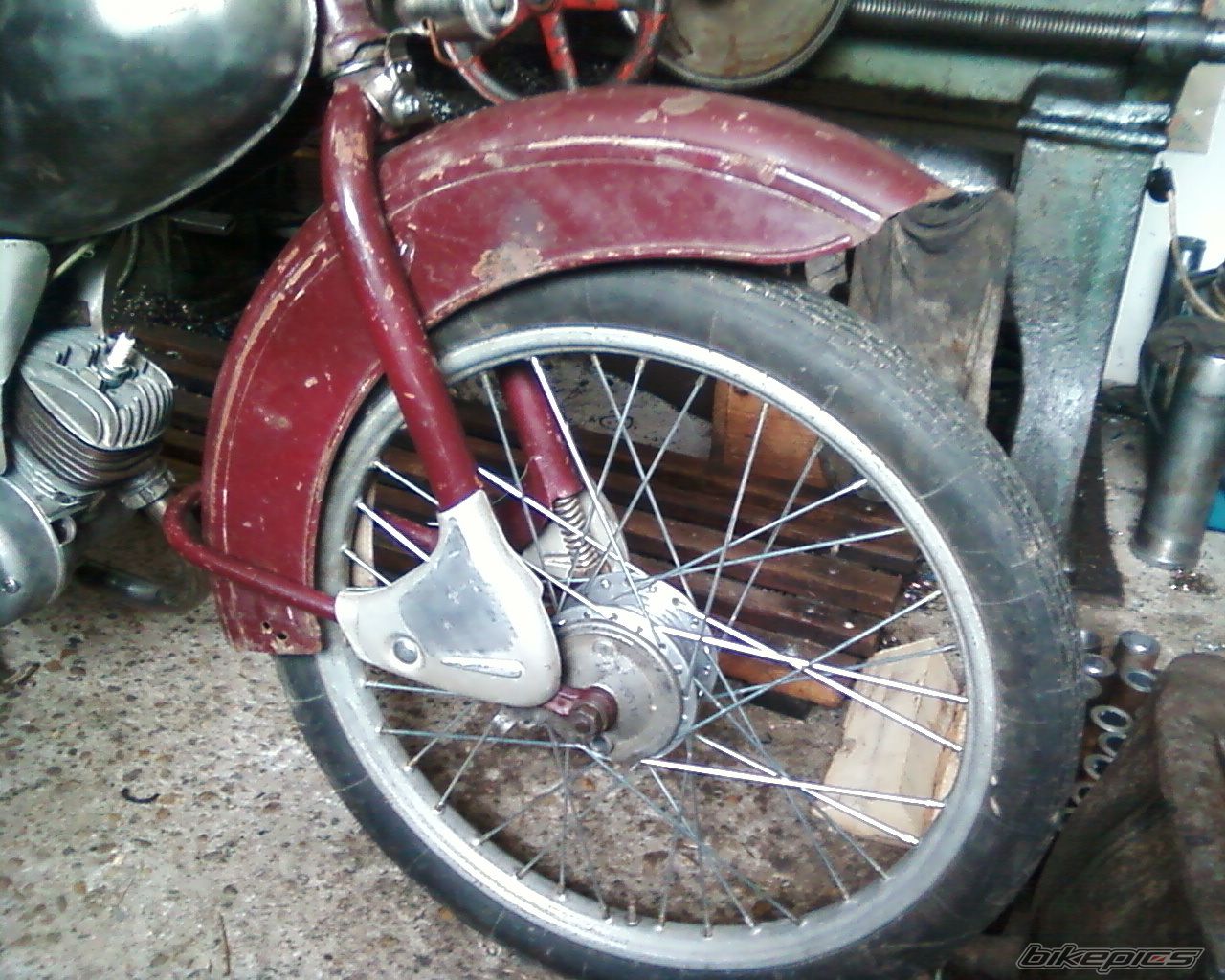 Photo 2379547