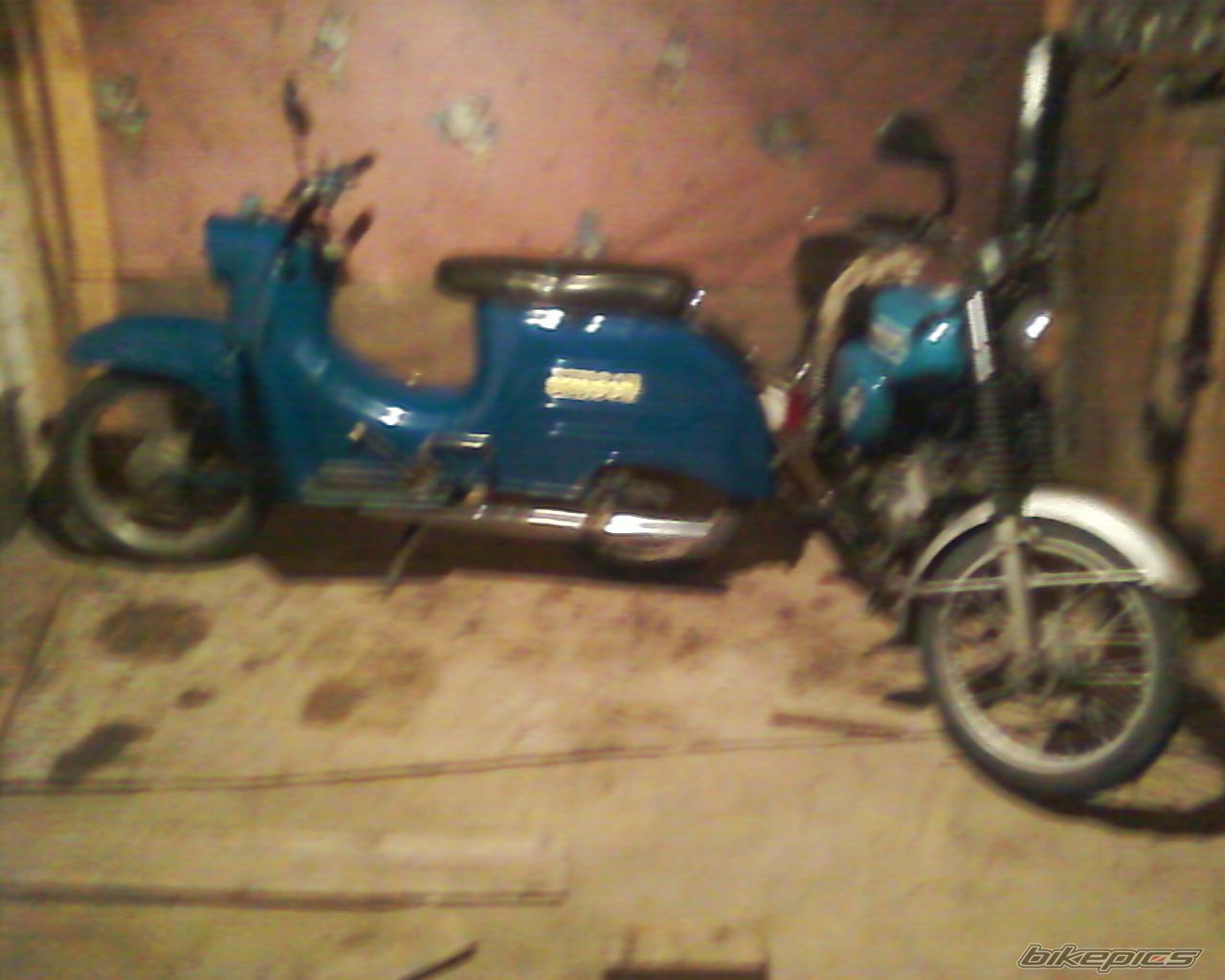 Photo 2379566