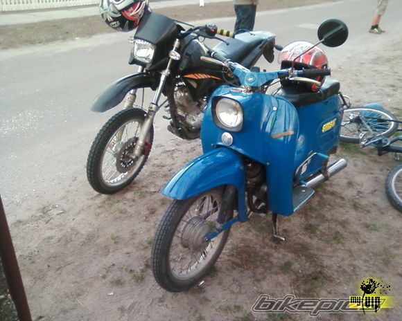 Photo 2379575