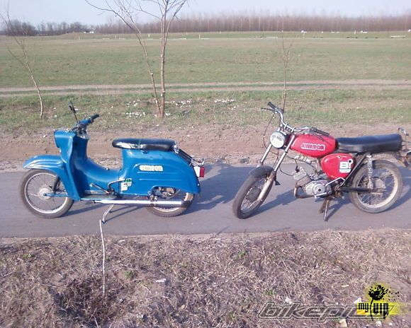 Photo 2379576
