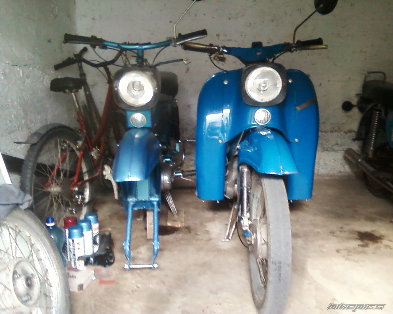 Photo 2379581