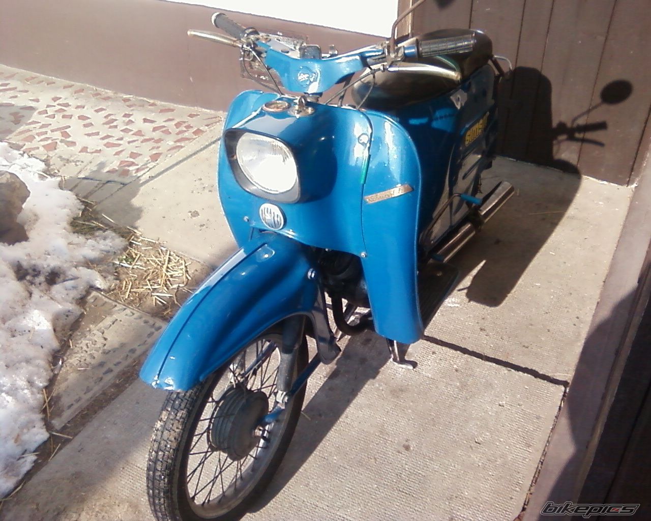 Photo 2379583