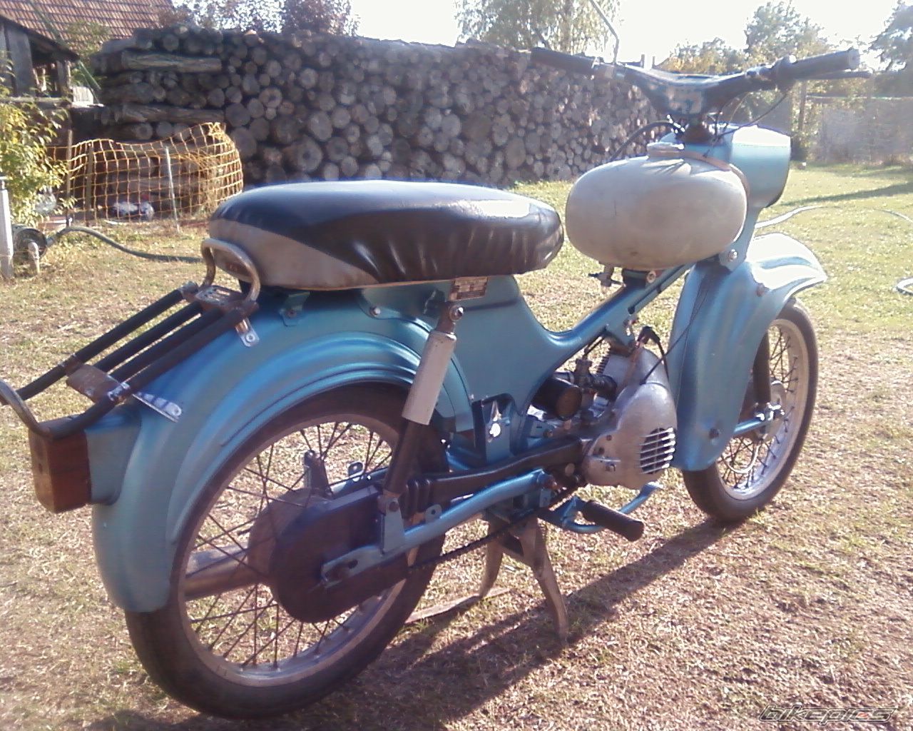 Photo 2379612