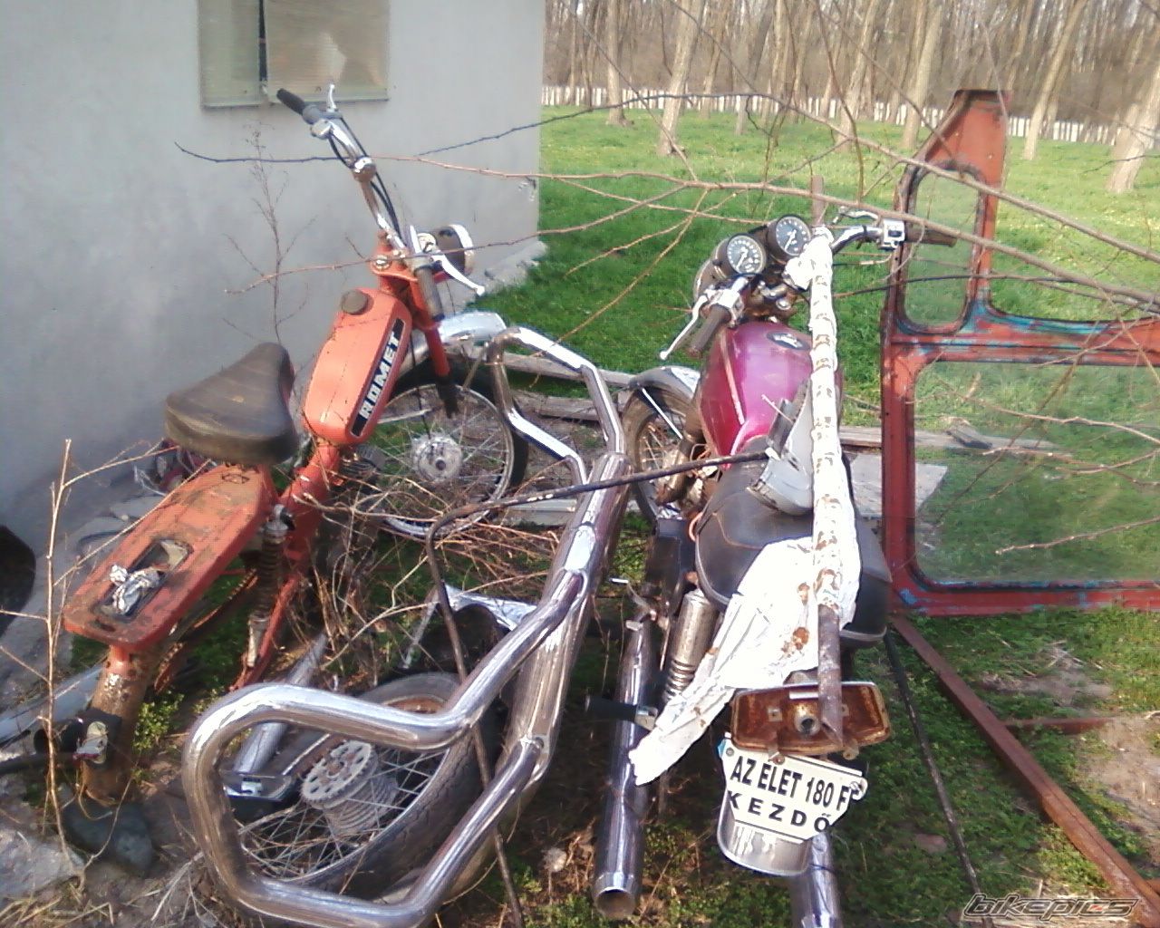 Photo 2379635