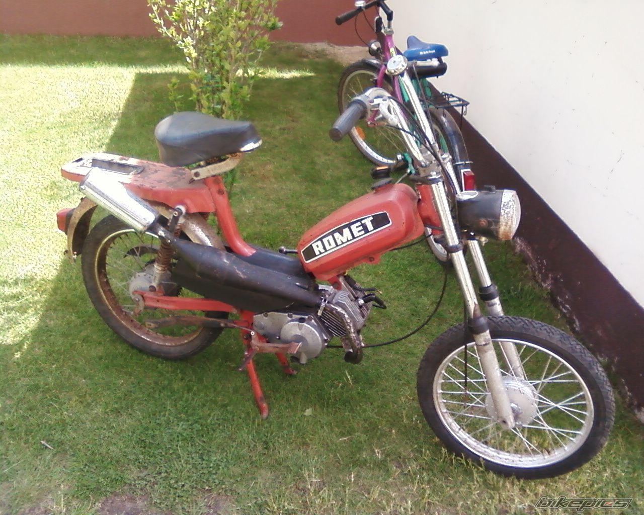 Photo 2379637