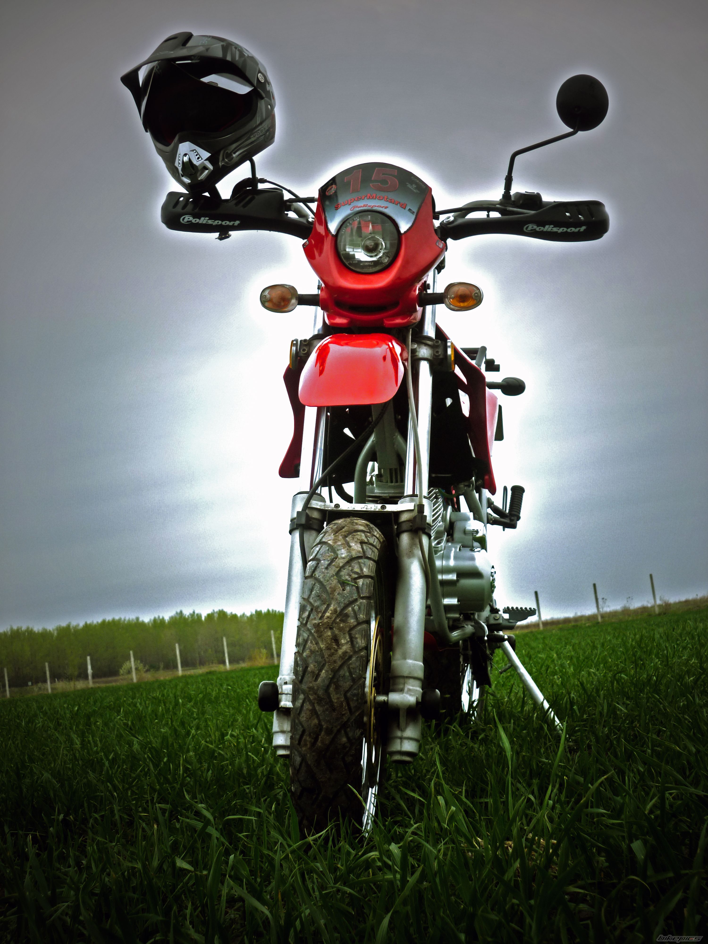 Photo 2379660