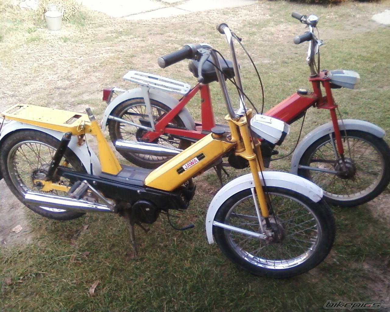 Photo 2379669