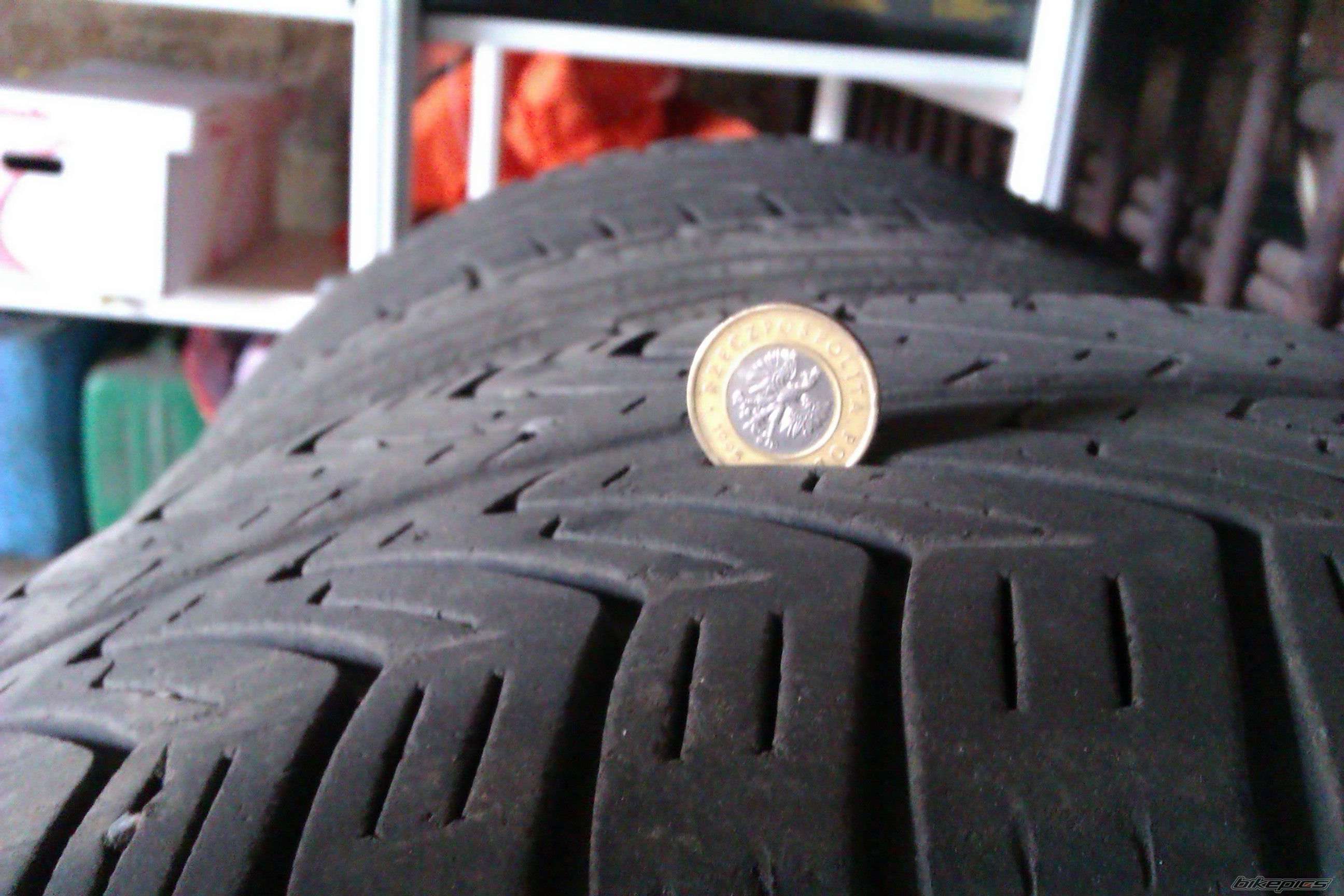 Photo 2379777