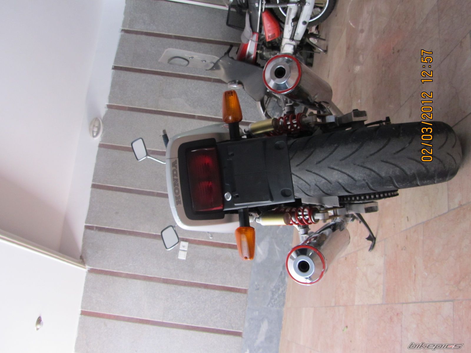 Photo 2379808