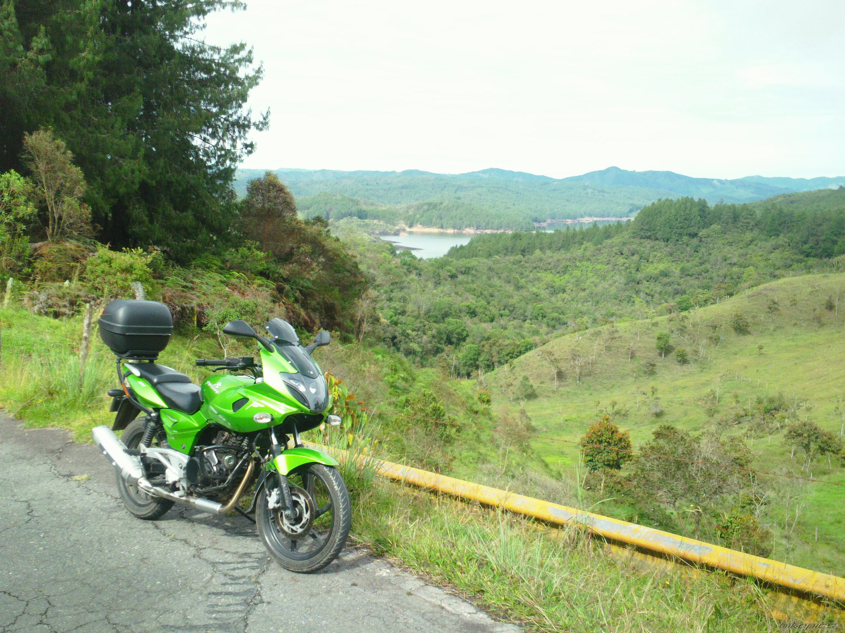 Photo 2379819