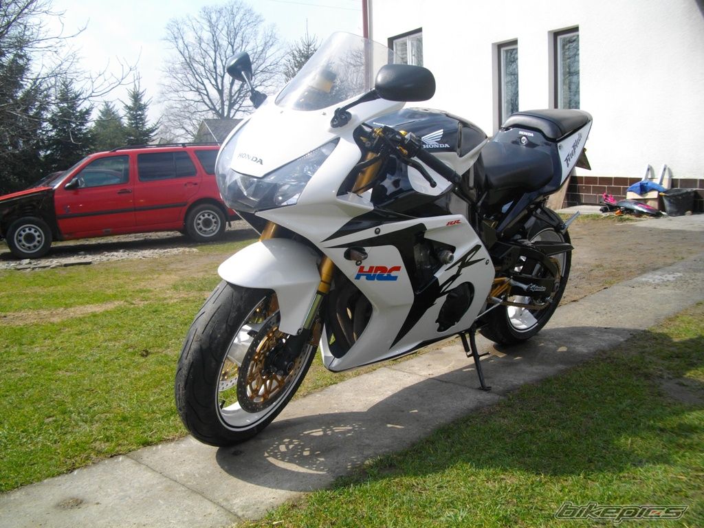 Photo 2379915