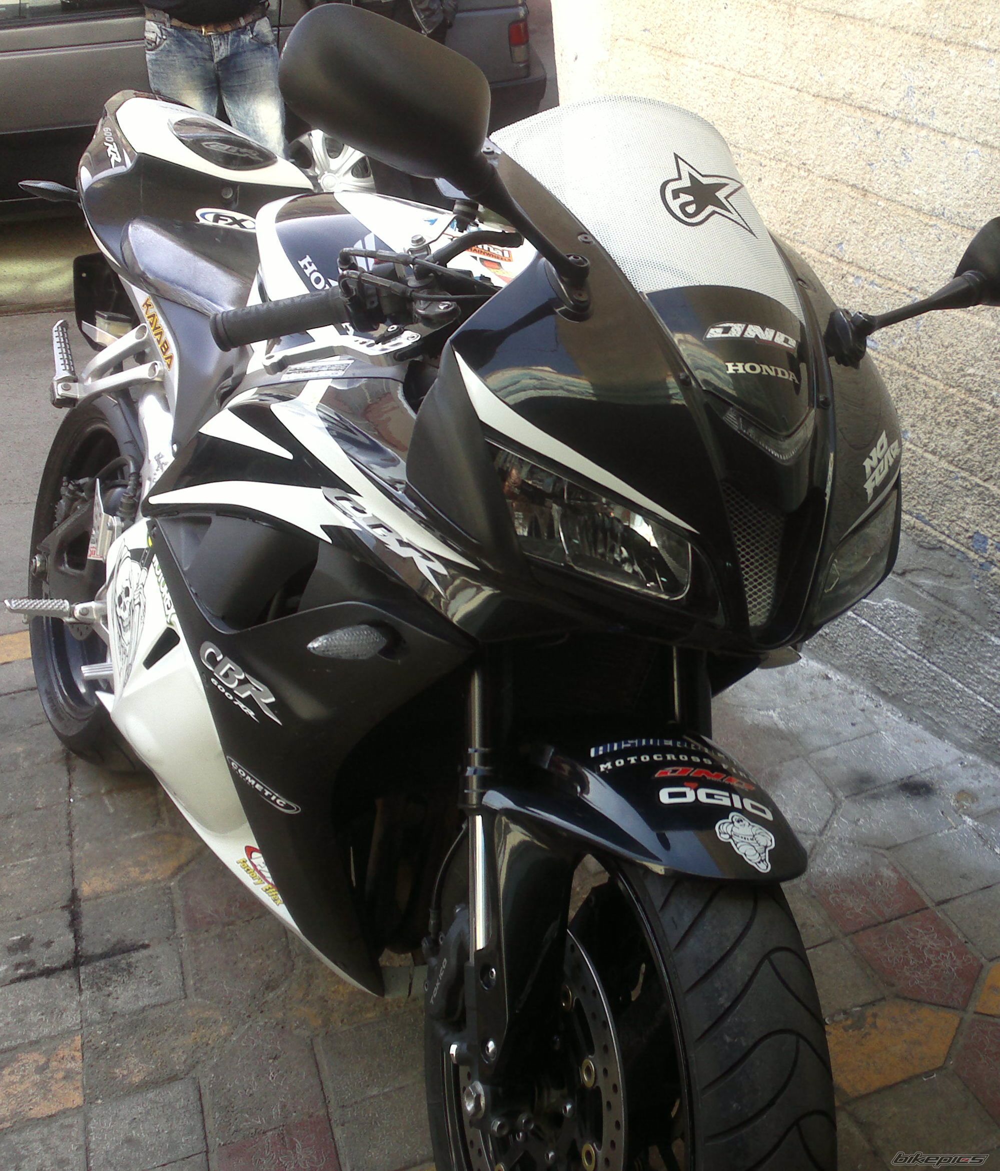Photo 2379989
