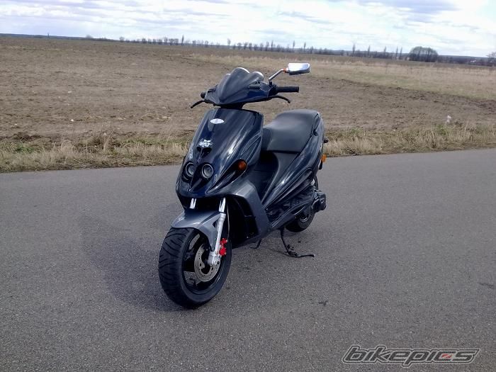 Photo 2380272