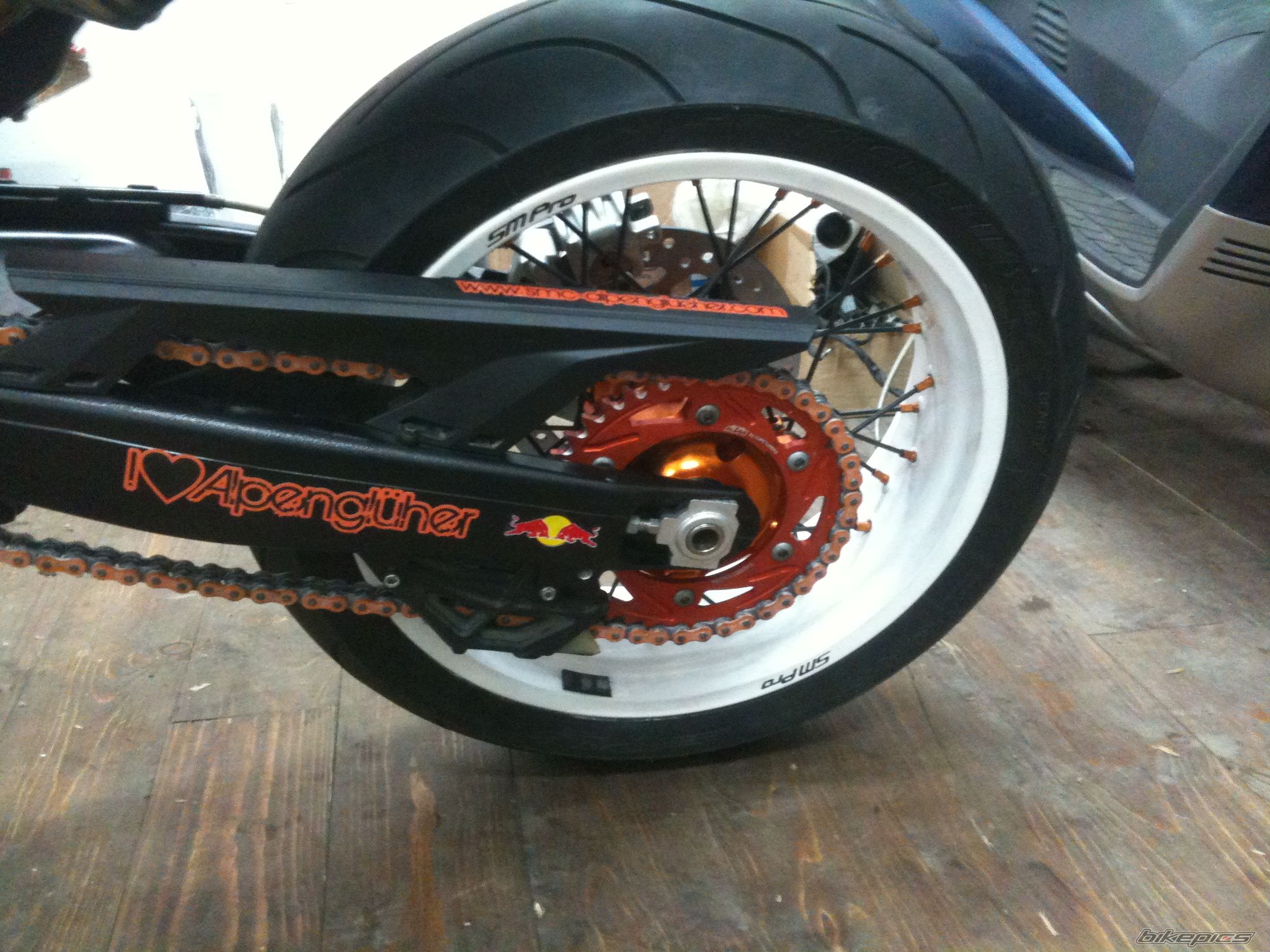 Photo 2380472