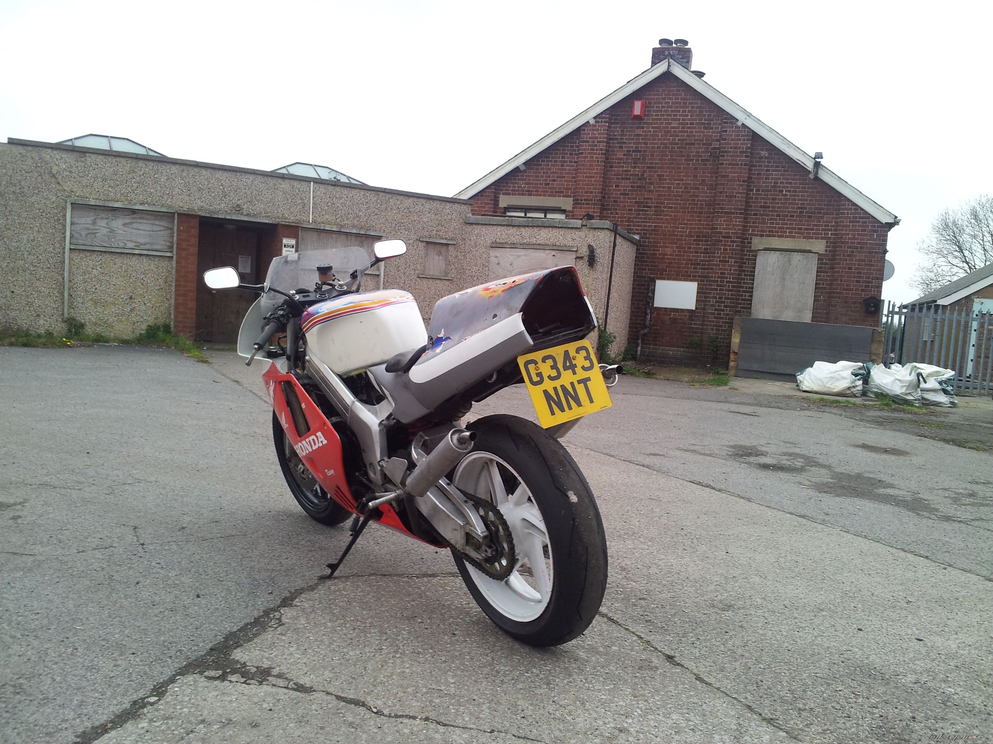 Photo 2380559