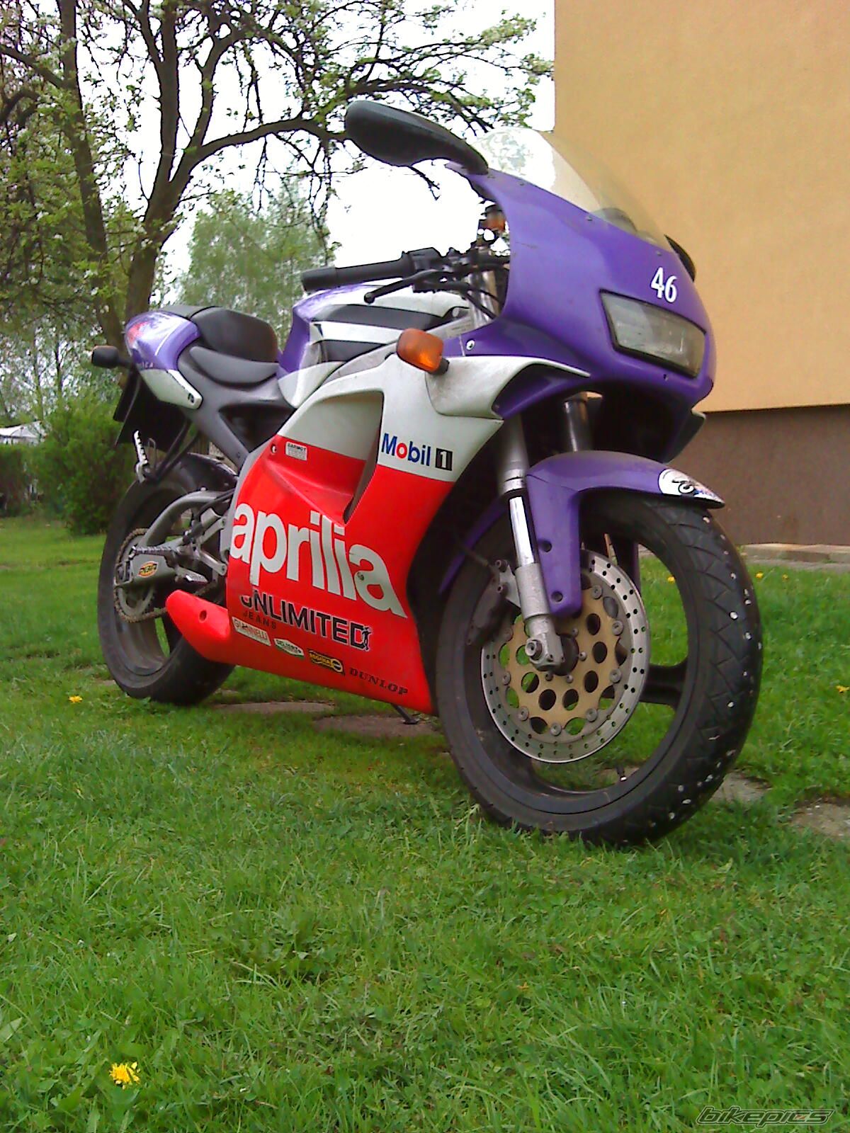 Photo 2380592
