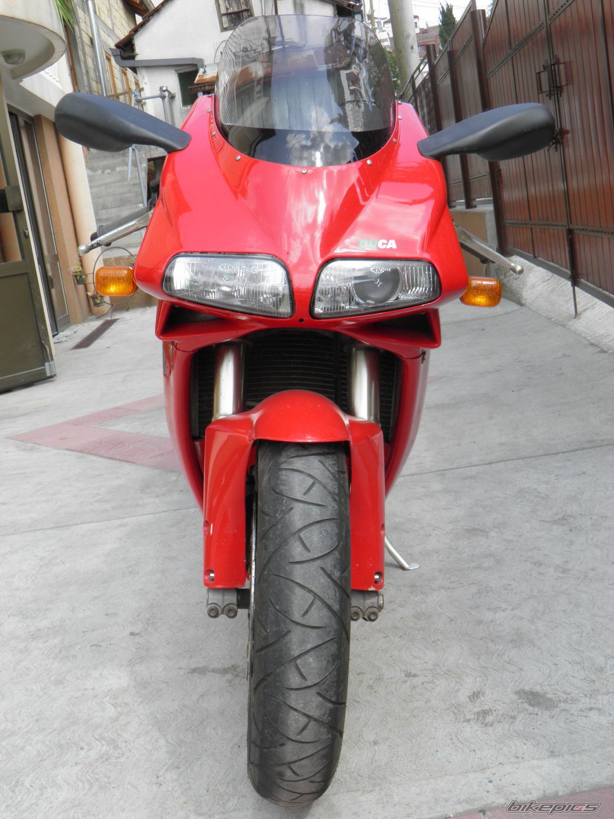 Photo 2380624