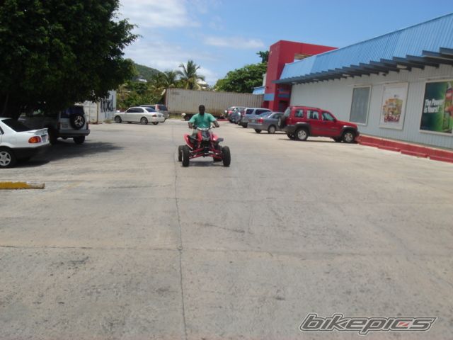 Photo 2380775