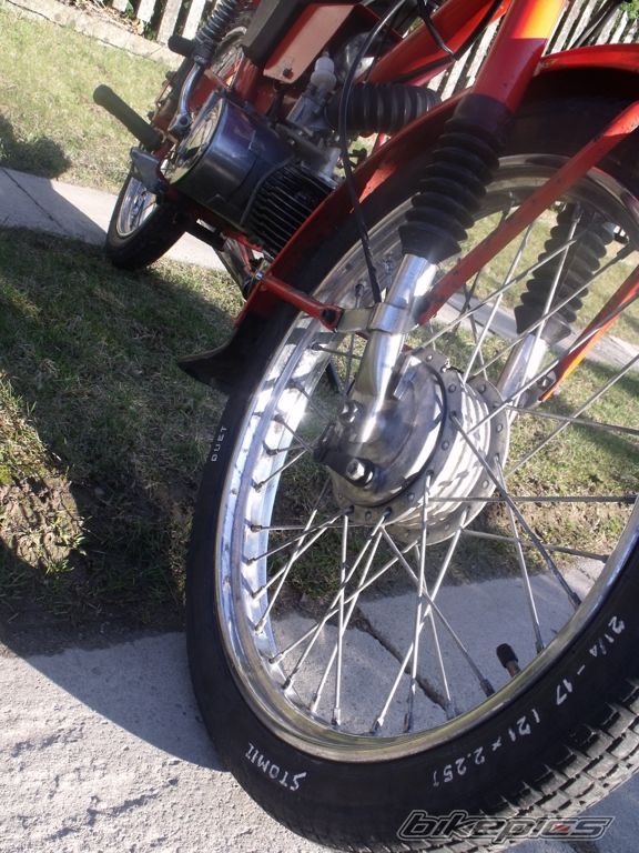 Photo 2381111