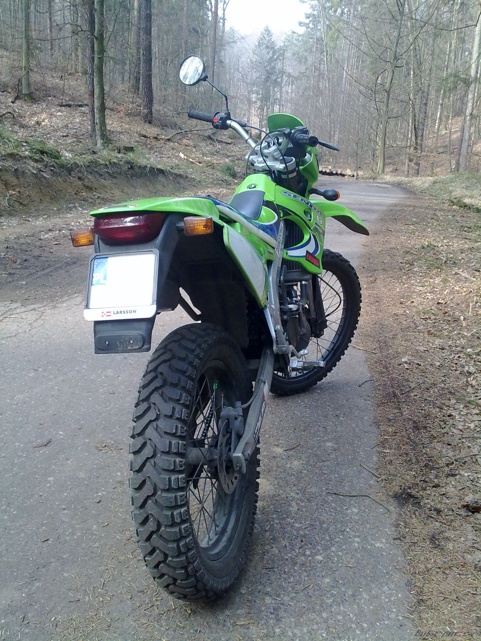 Photo 2381233