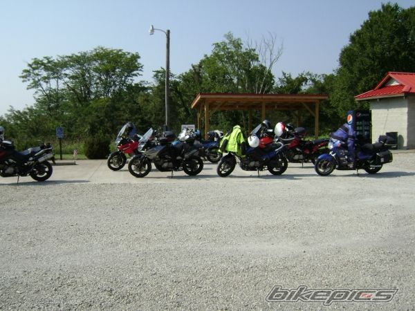 Photo 2381354
