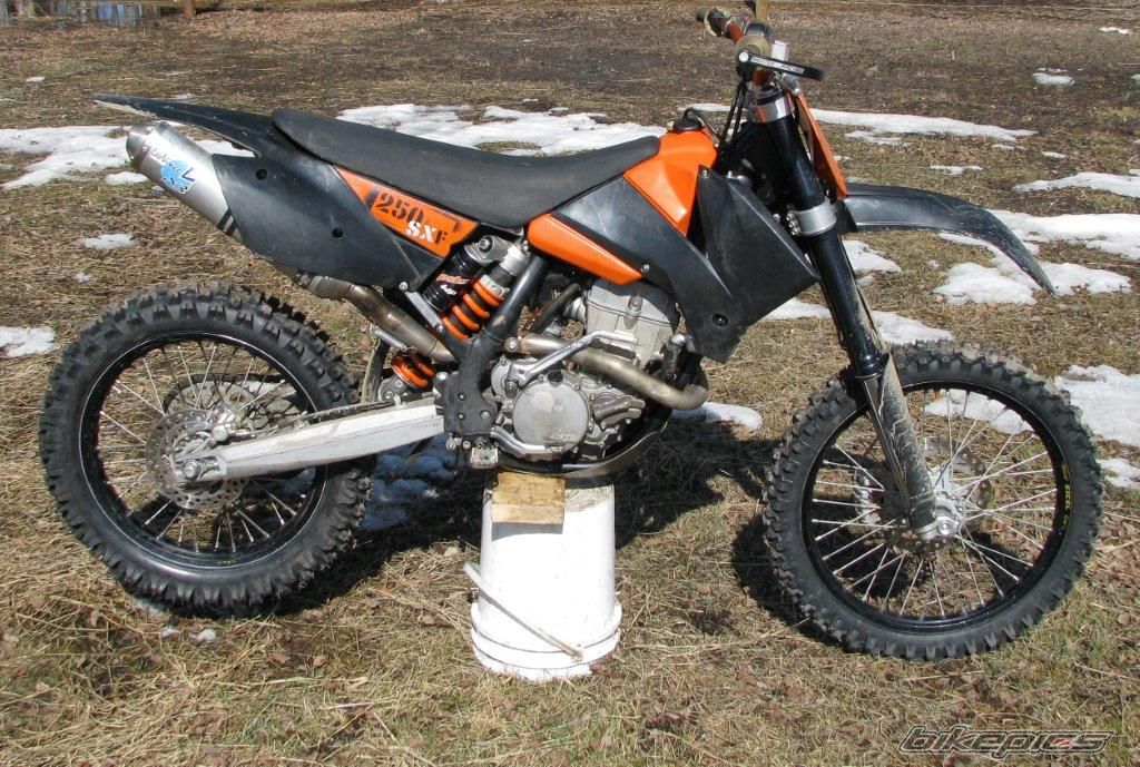 Photo 2381383