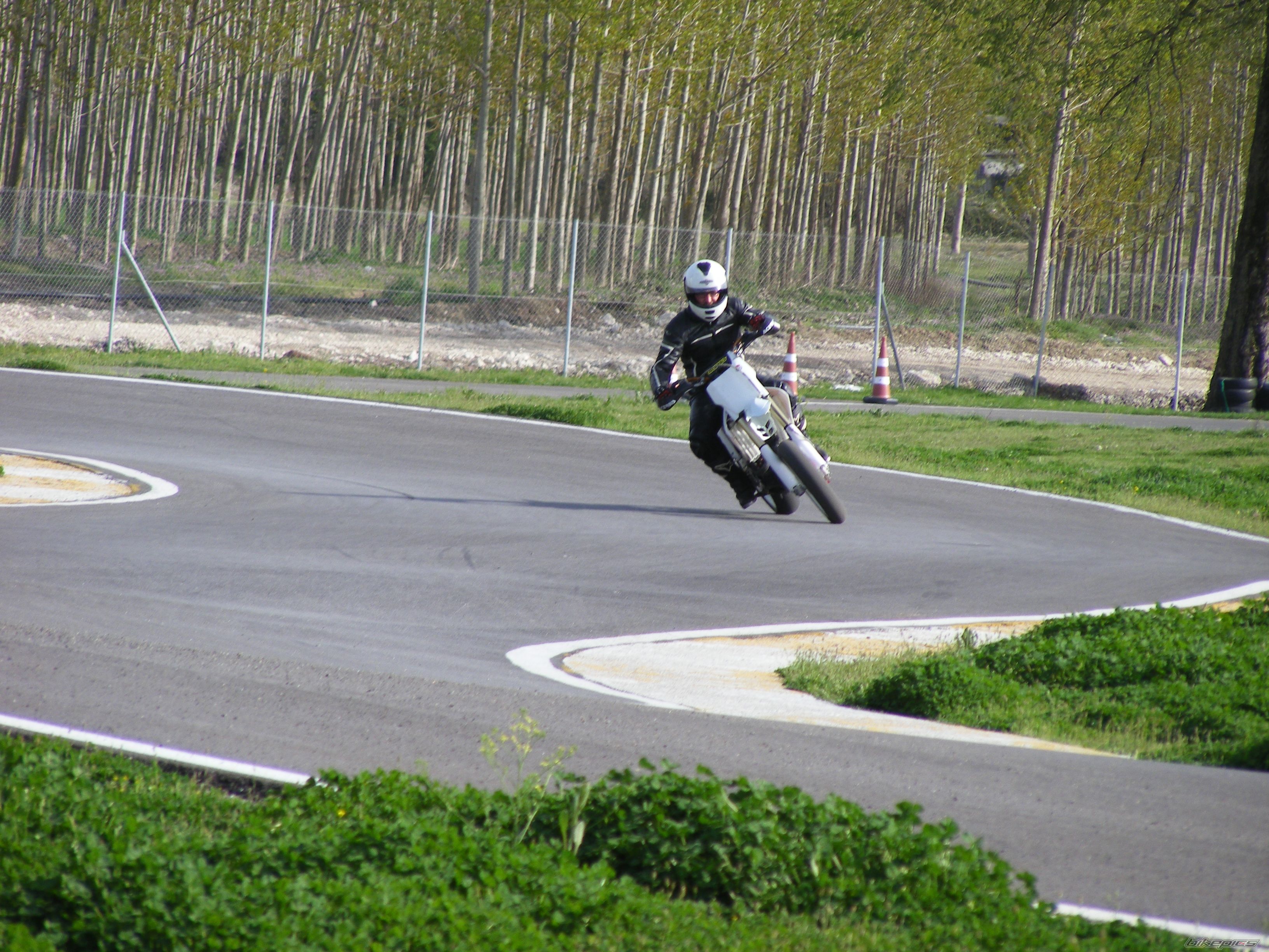 Photo 2381423