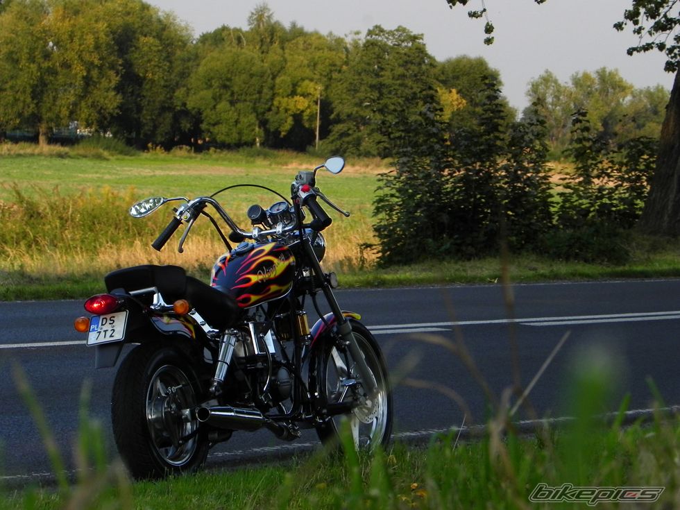 Photo 2381437