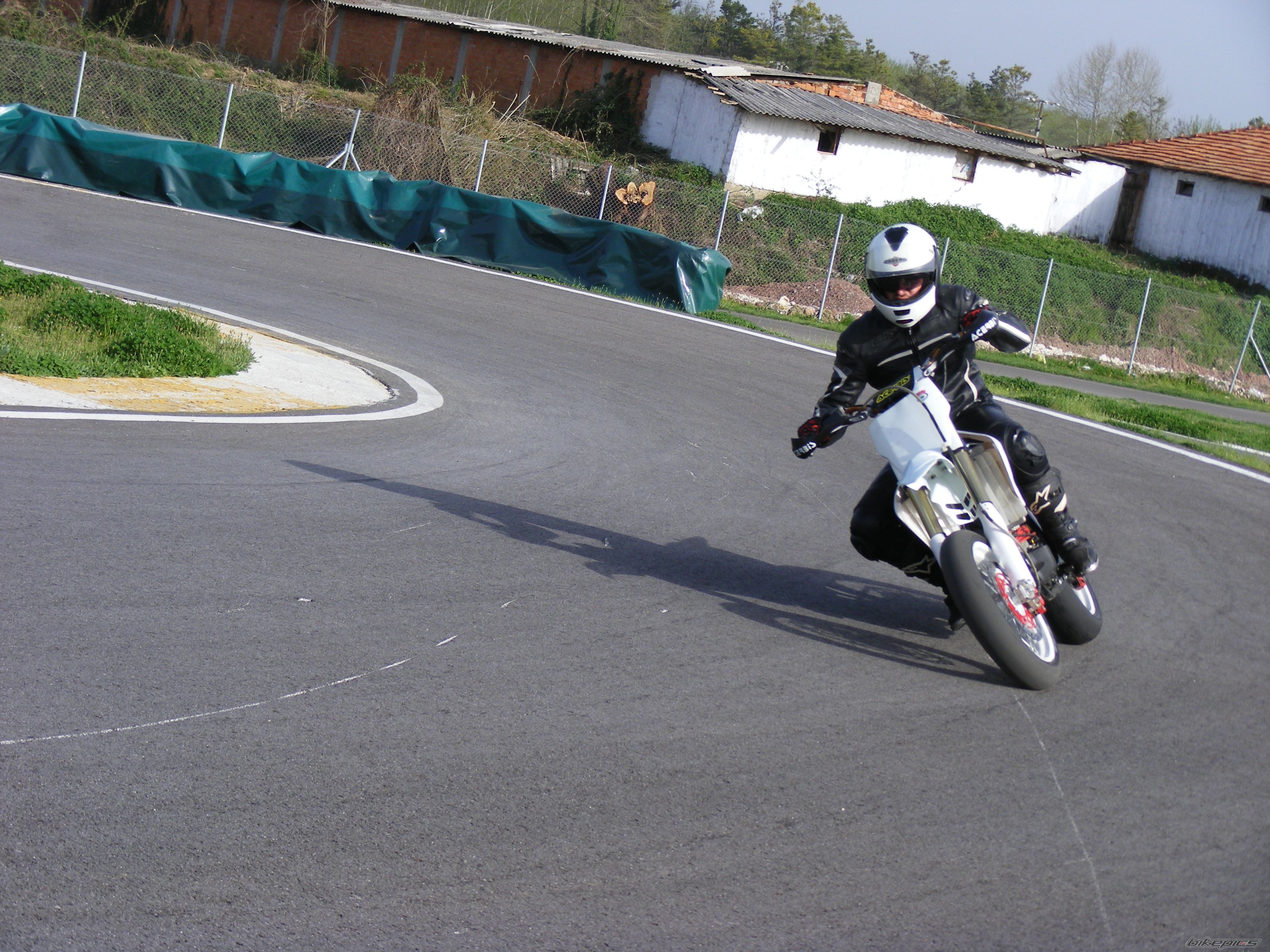 Bike Photo 2381475