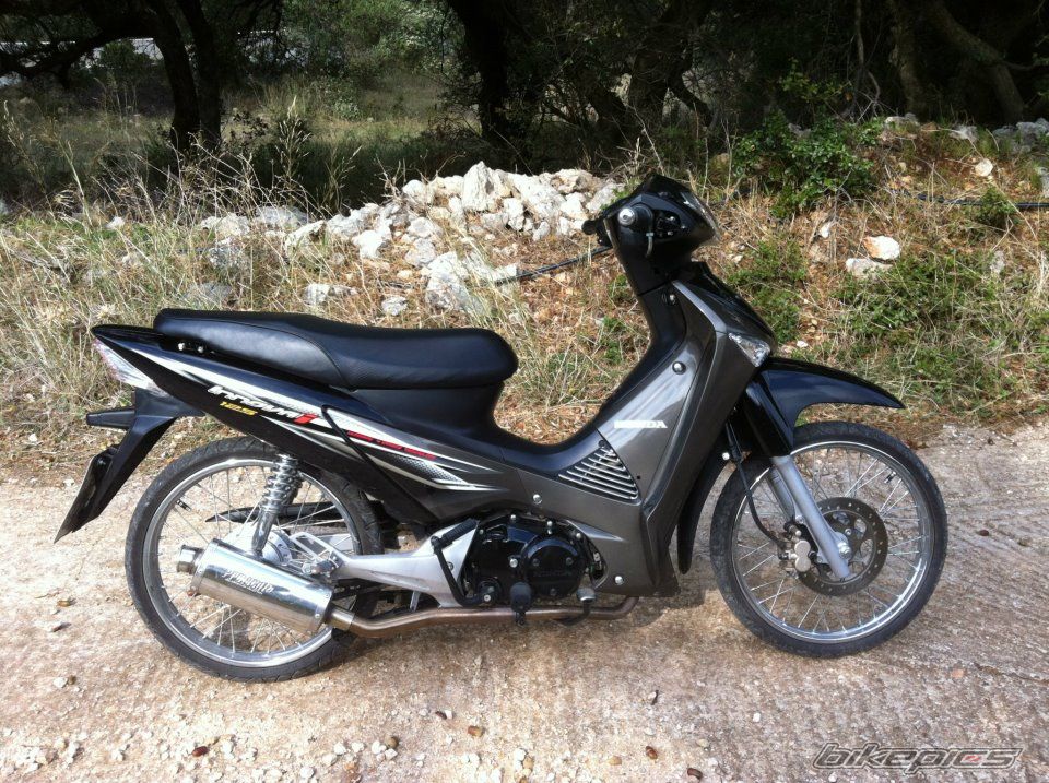 Photo 2381522