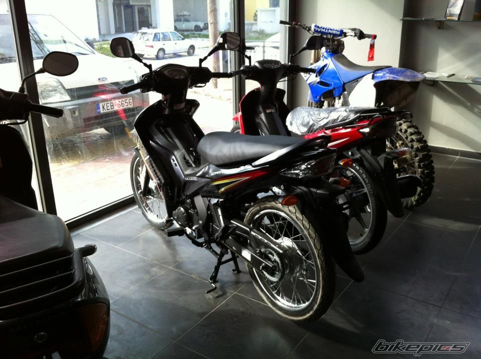 Photo 2381528