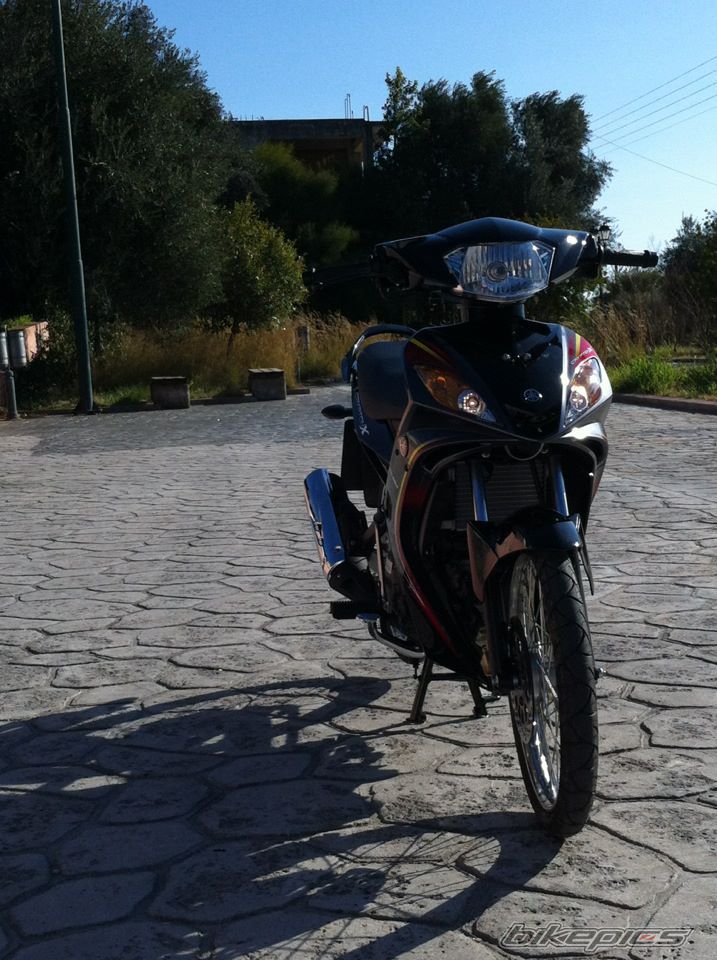 Photo 2381537