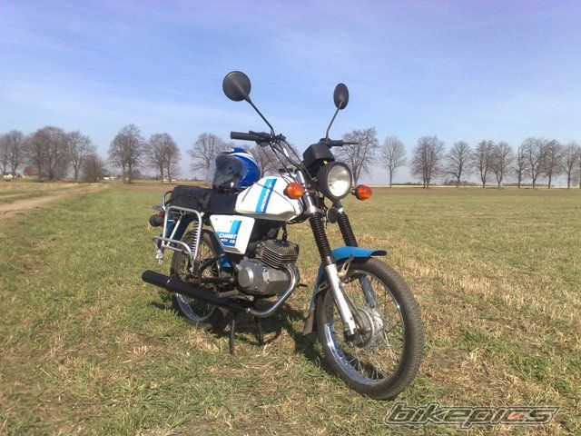 Photo 2381754