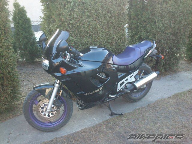 Photo 2381786