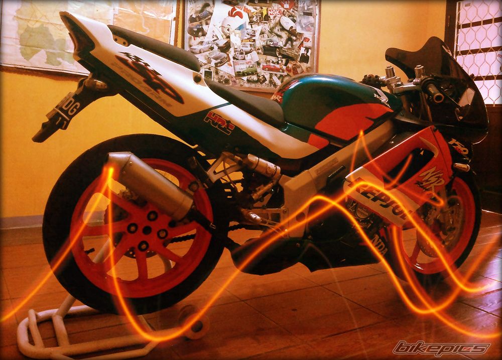 Photo 2382131