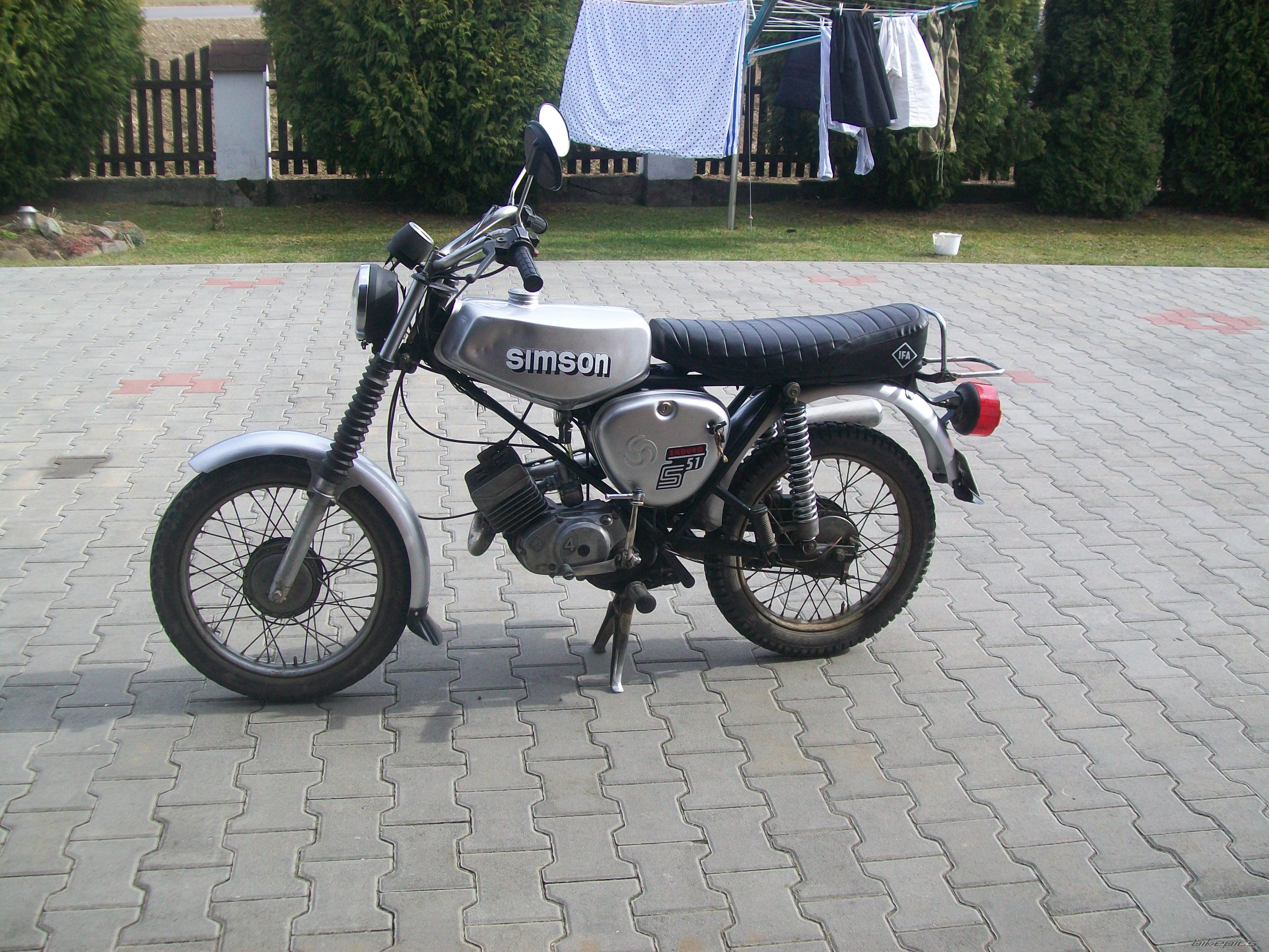 Photo 2382352