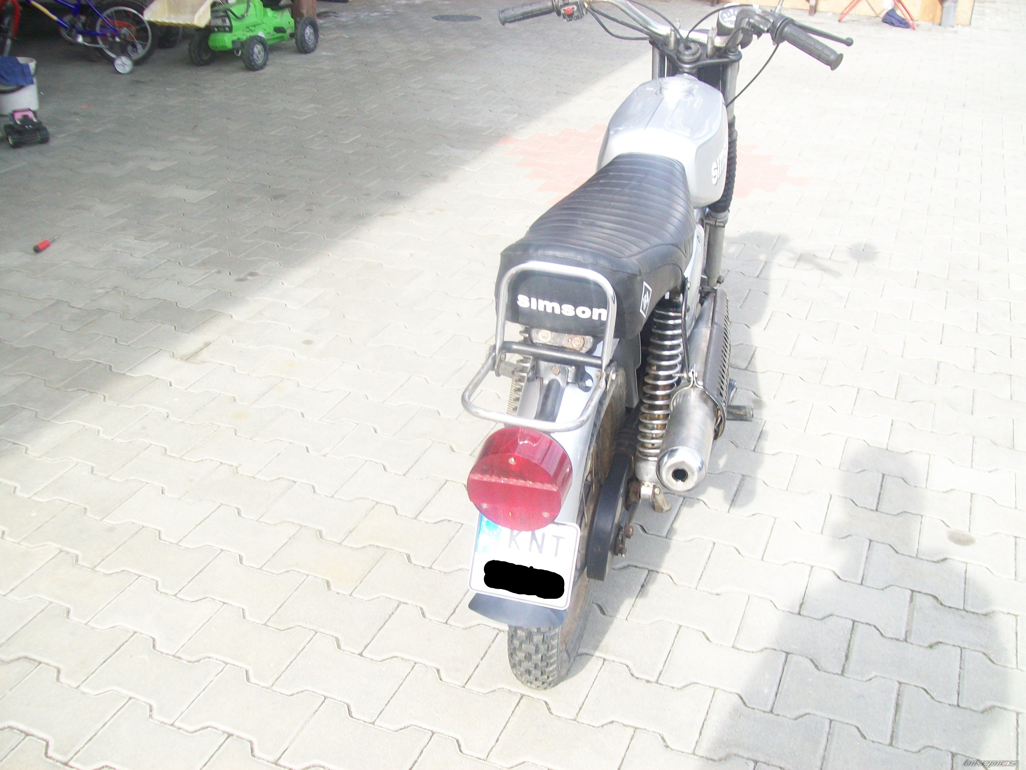 Photo 2382379