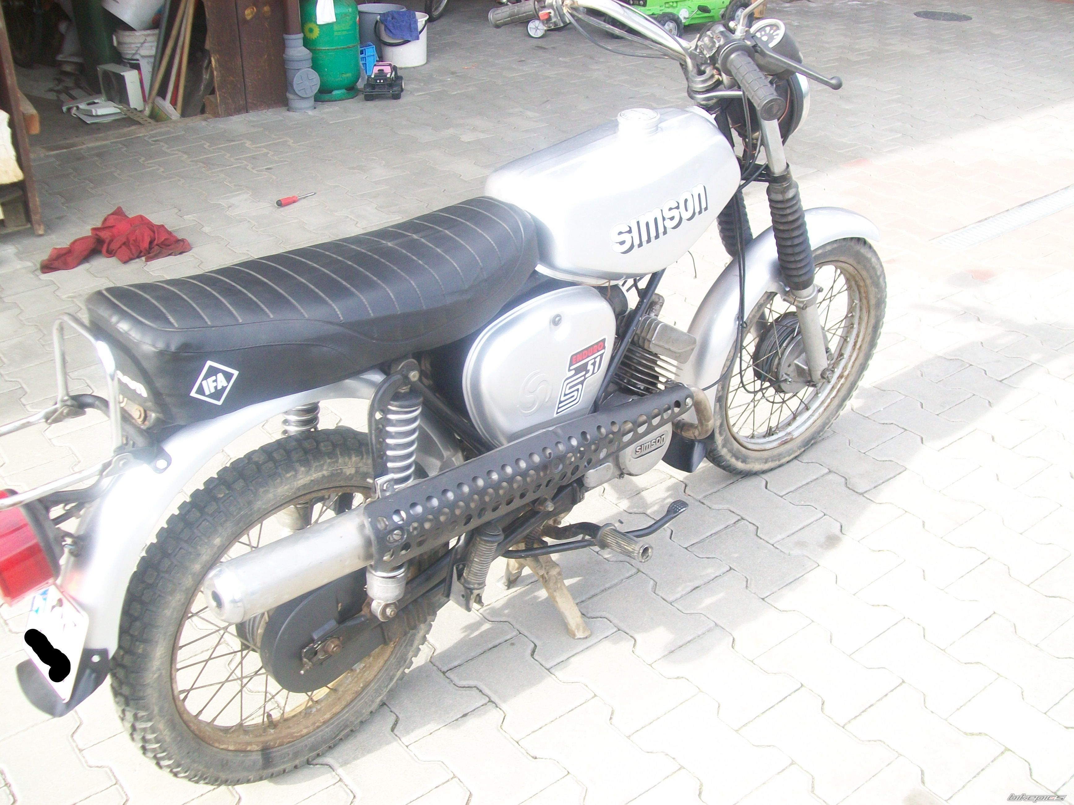 Photo 2382494