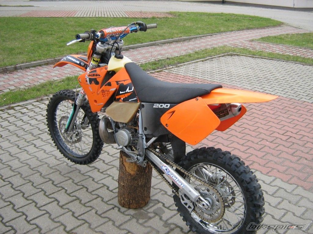 Photo 2382590