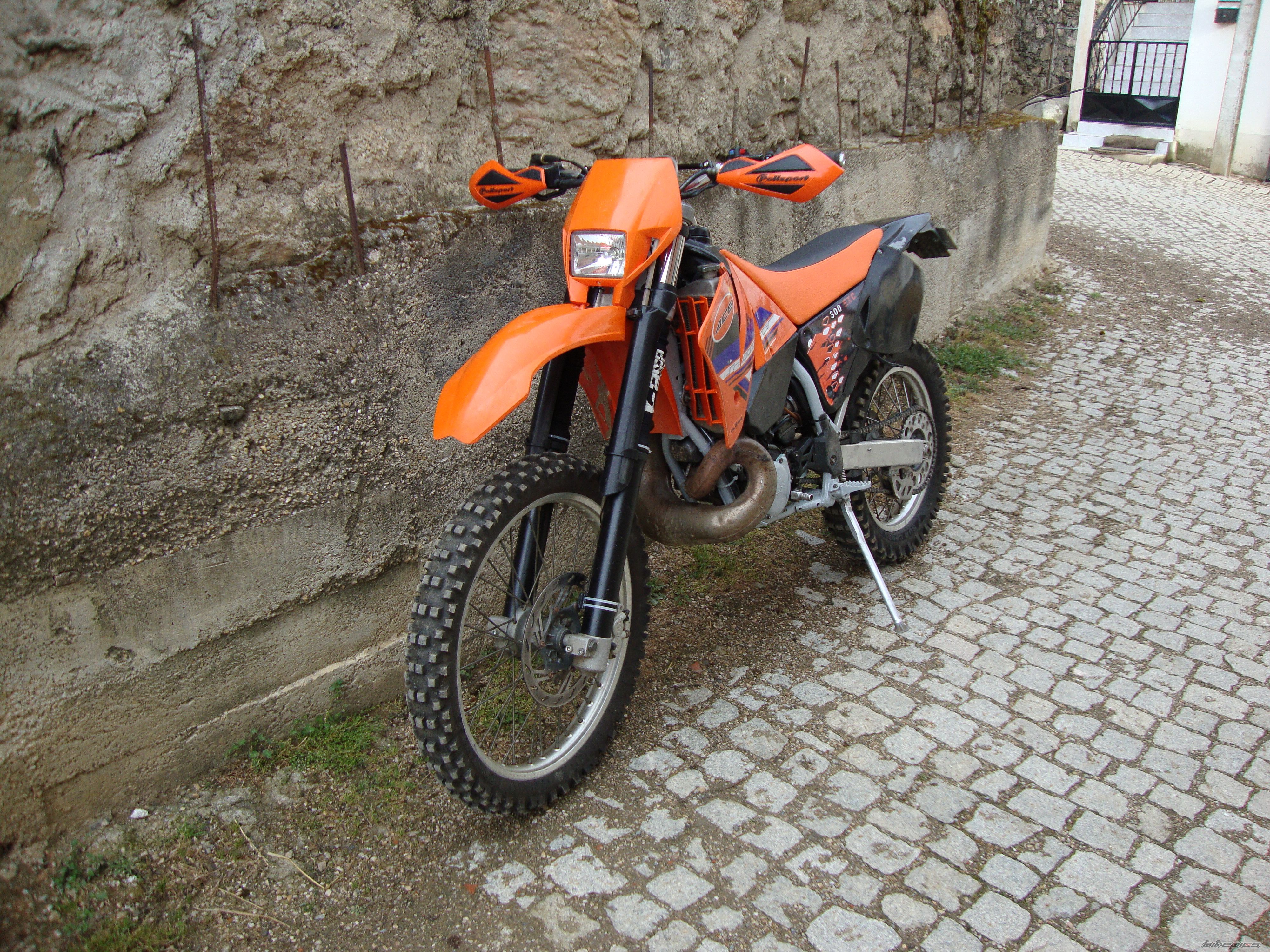 Photo 2382713