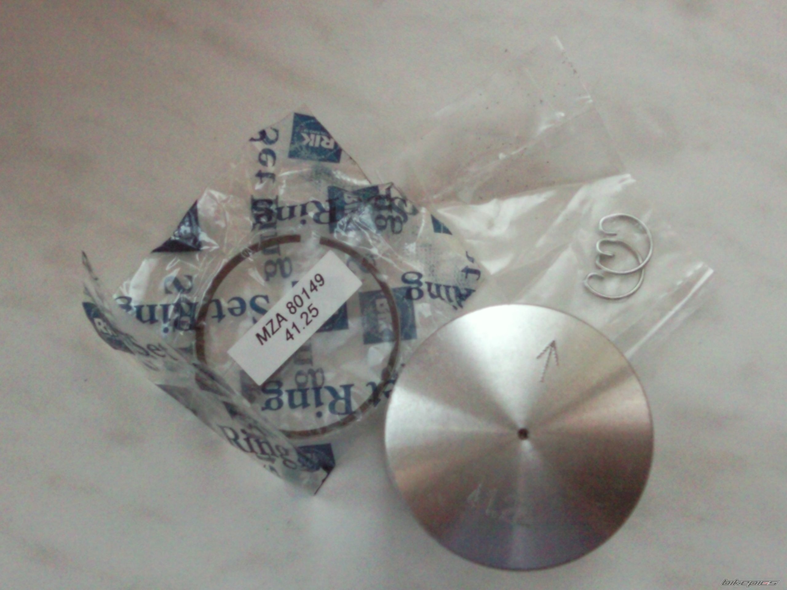 Photo 2382727